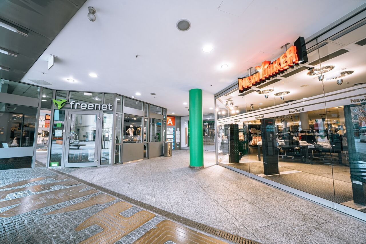 Groß (CentHof_-13) (1)